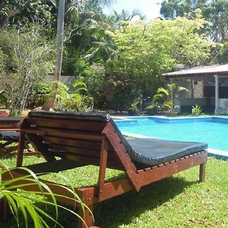 Vidisa Hotel Хиккадува Экстерьер фото
